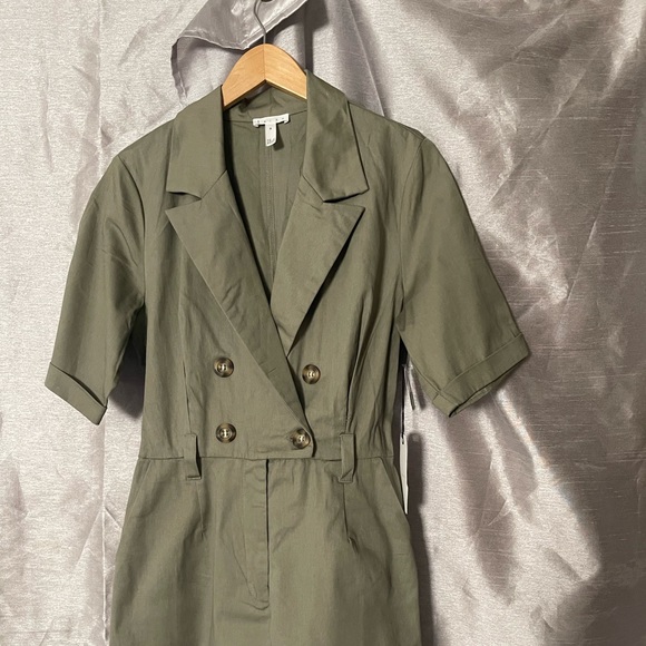 ▪️Romper brand new with tag there is nothing wrong with it - Picture 3 of 3